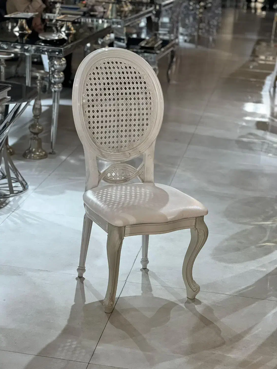 صندلی پشت حصیری پلیمری برای تالاروخانه عقد|عمدهفروشی|اندیشه, اندیشه فاز ۱|دیوار