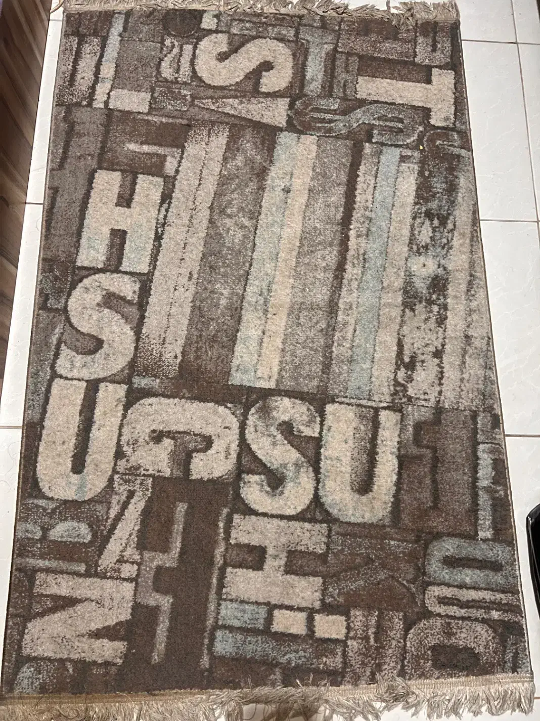 قالیچه اسپرت|فرش|رشت, معلم|دیوار