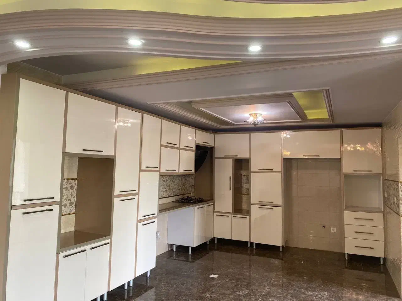 فرصت ط لایی خرید آپارتمان ۱۹۰ متری کنار دریا|فروش آپارتمان|محمودآباد, |دیوار