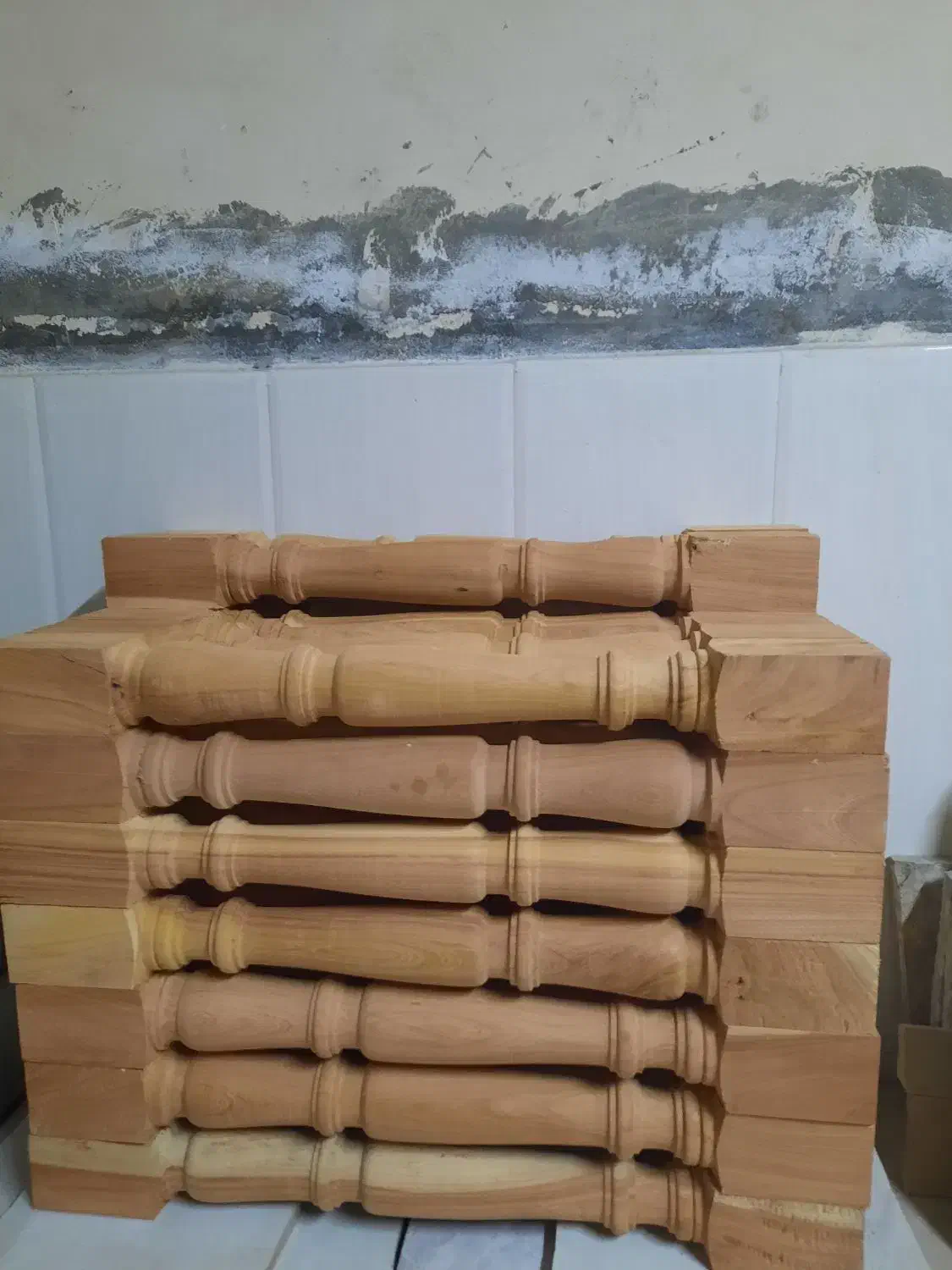 نرده چوبی از جنس آزاد|مصالح و تجهیزات ساختمان|آمل, |دیوار