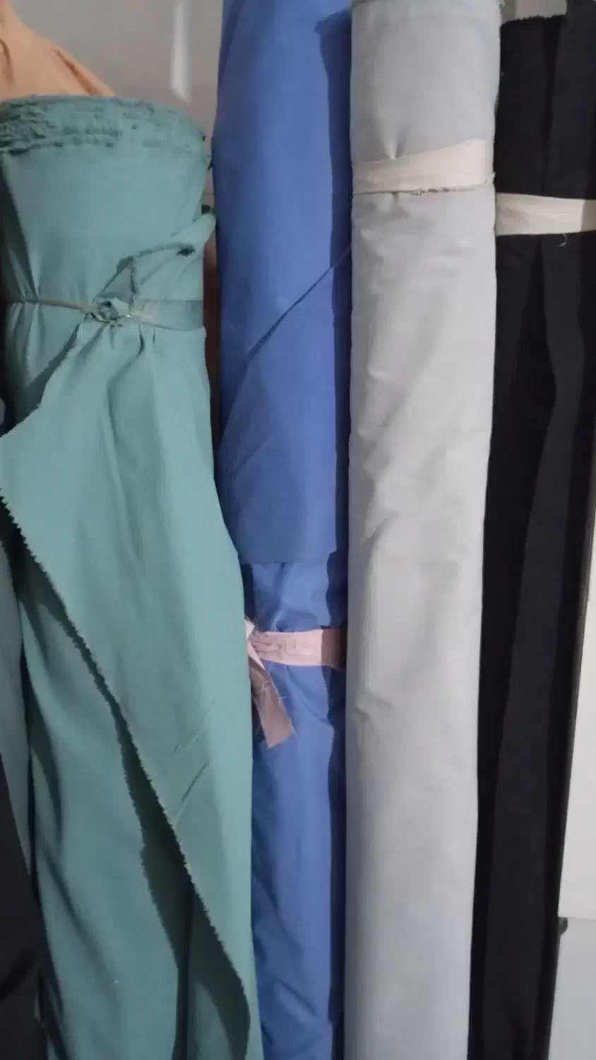 خریدار و فروش پارچه کیلویی|لوازم خیاطی و بافتنی|چهارباغ, |دیوار