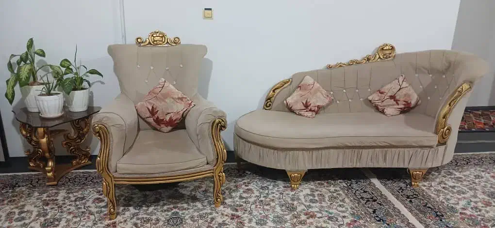 مبل هفت نفره با میز بزرگ و۳ عدد عسلی|مبلمان خانگی و میز عسلی|سنندج, |دیوار