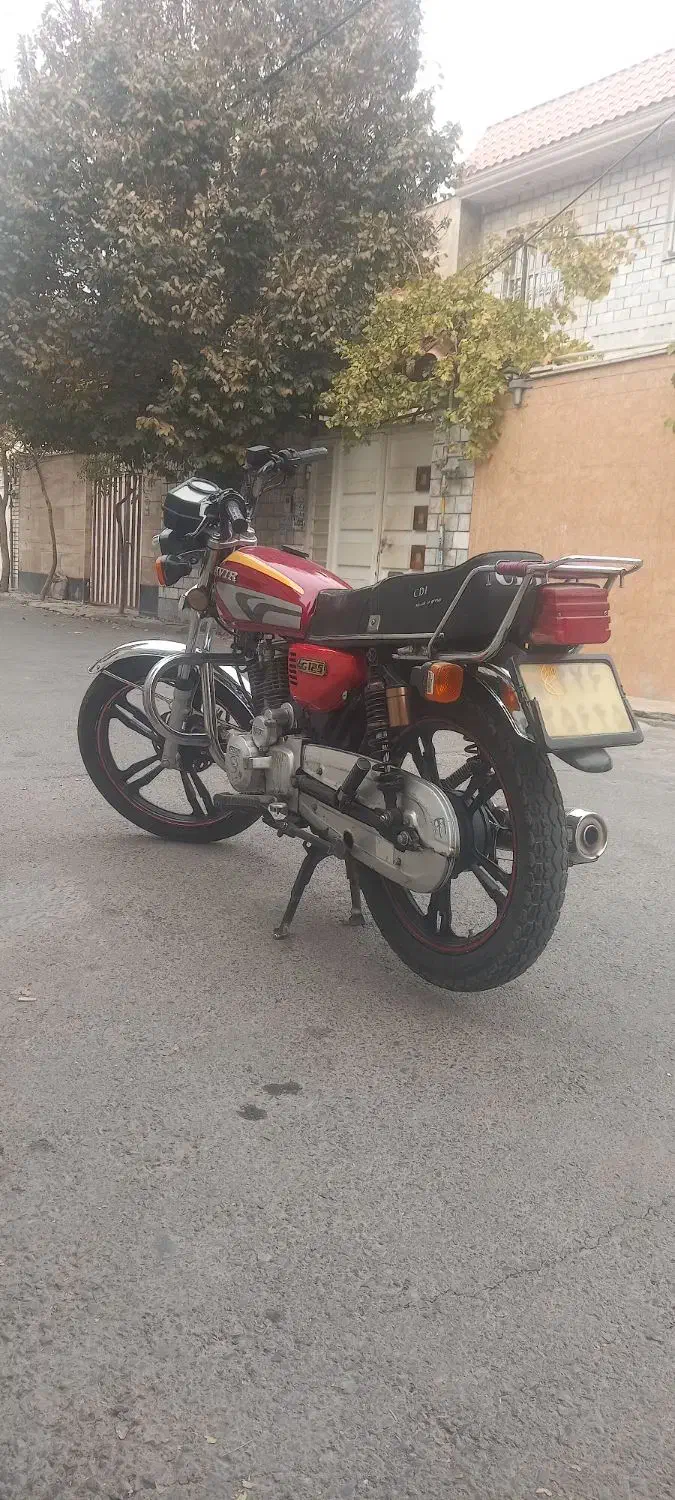 هوندا۲۰۰|موتورسیکلت|کرج, حاجی آباد|دیوار