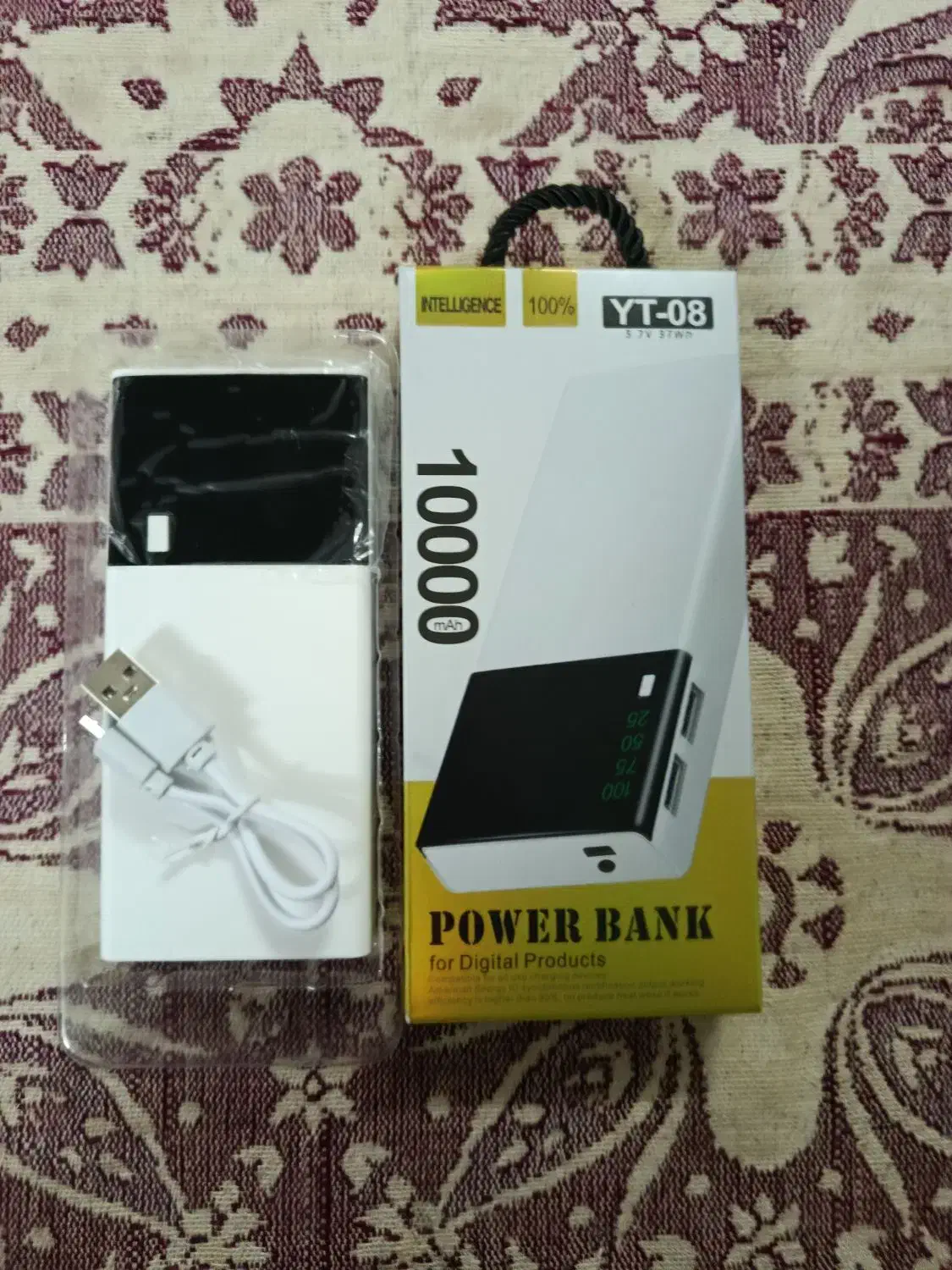 پاور بانک ۱۰۰۰۰|لوازم جانبی موبایل و تبلت|فردیس, قریشی|دیوار