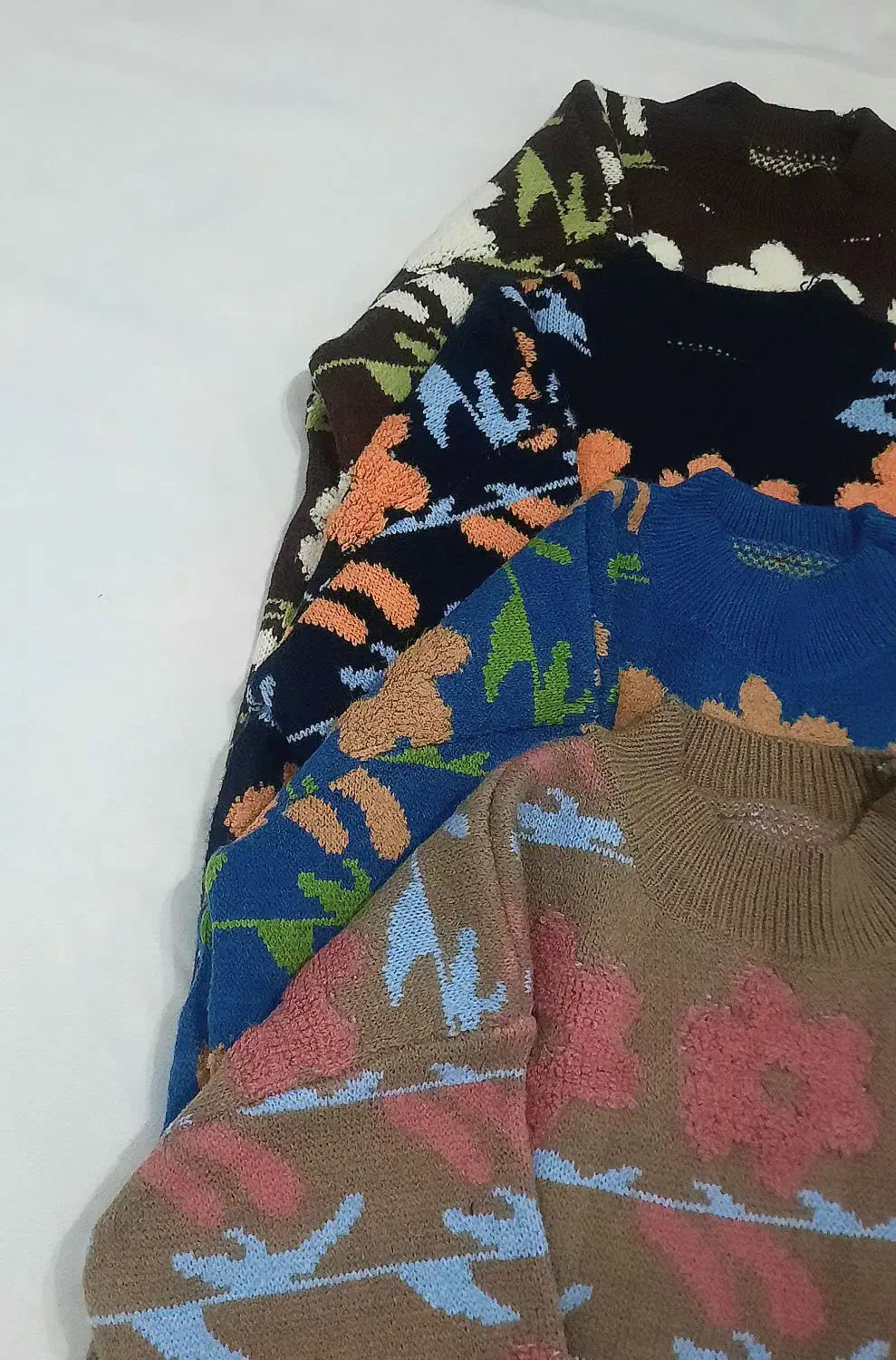 بافت گرم بالا وارداتی|لباس|بروجن, |دیوار