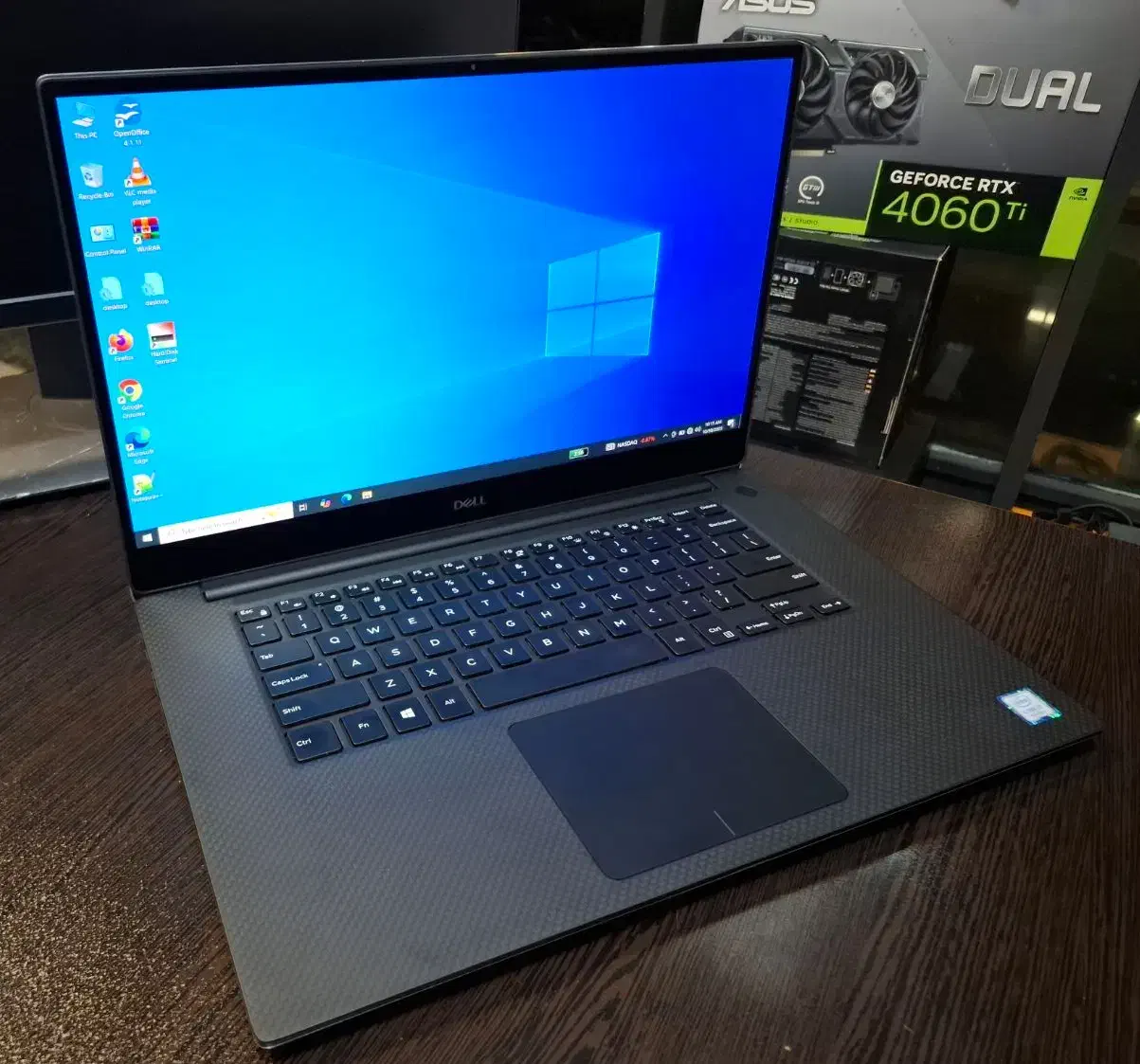 دستگاه گرافیک دار DELL XPS 15 7590|رایانه همراه|تهران, فلسطین (میدان انقلاب)|دیوار