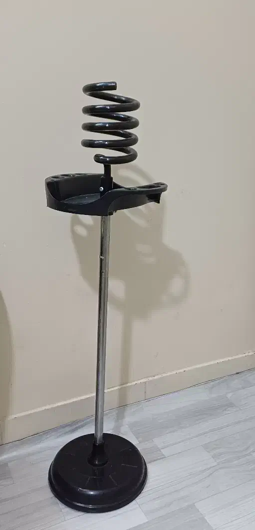 پایه سشوار|آرایشگاه و سالن‌های زیبایی|شهر ری, دیلمان|دیوار