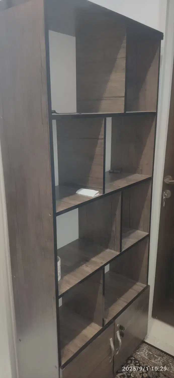 کتابخانه زنبوری|کتابخانه، شلف، قفسههای دیواری|قم, بلوار امین و ساحلی|دیوار