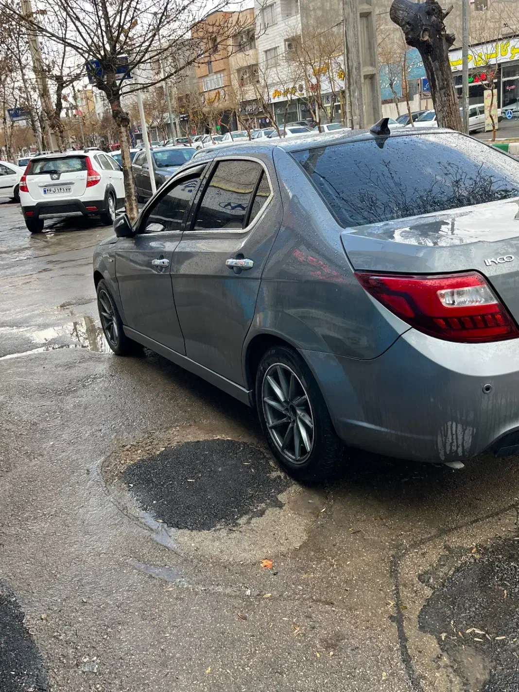 دنا پلاس ۱۳۹۷|خودرو سواری و وانت|بجنورد, |دیوار