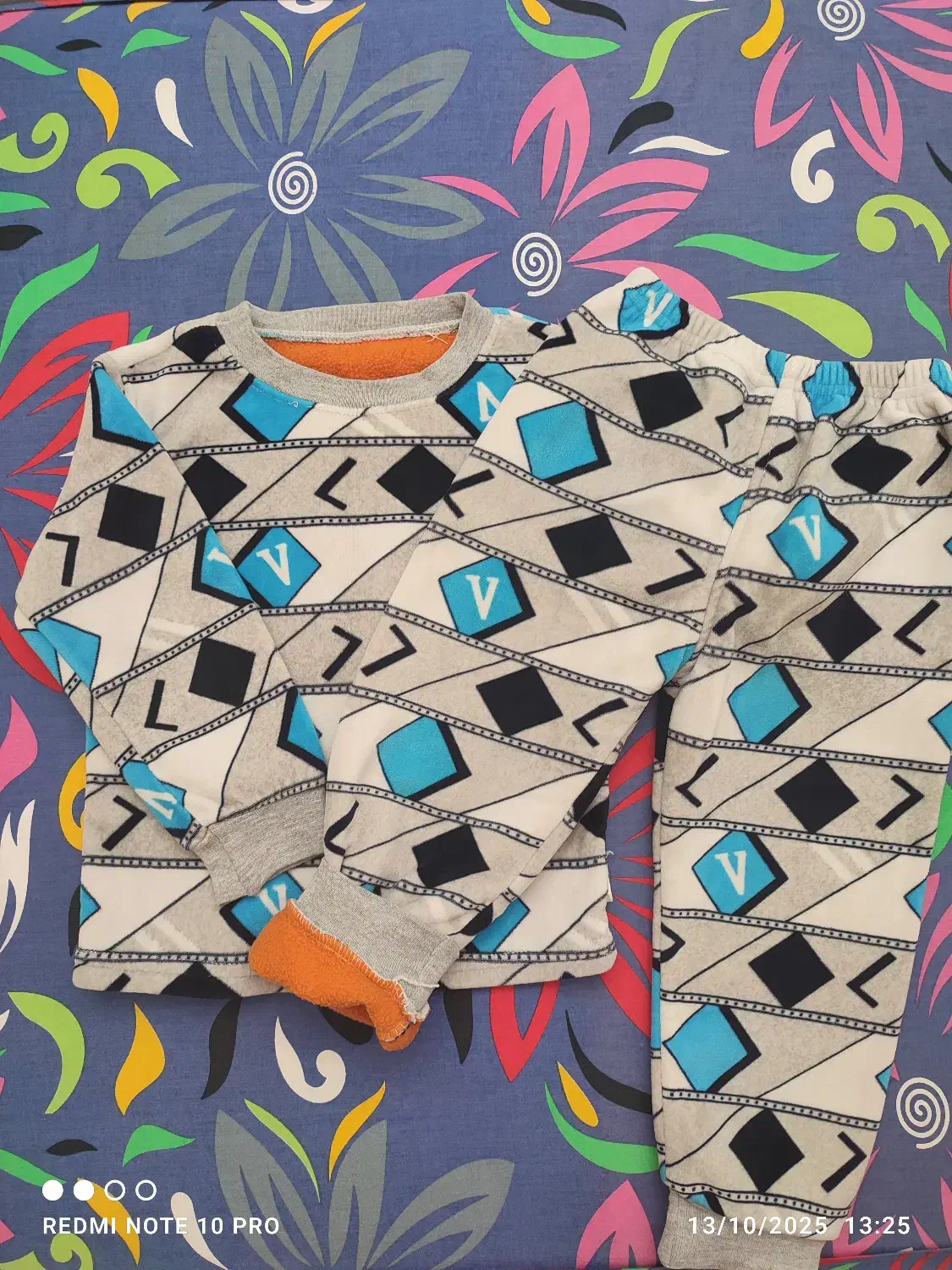 لباس کودک|کفش و لباس بچه|مشهد, میعاد (شهرک غرب)|دیوار