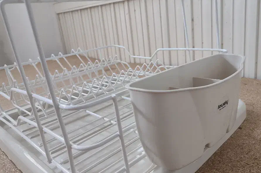 آبچکان رو سینک|آب‌چکان و نظم‌دهنده ظروف|رشت, فرزانه|دیوار