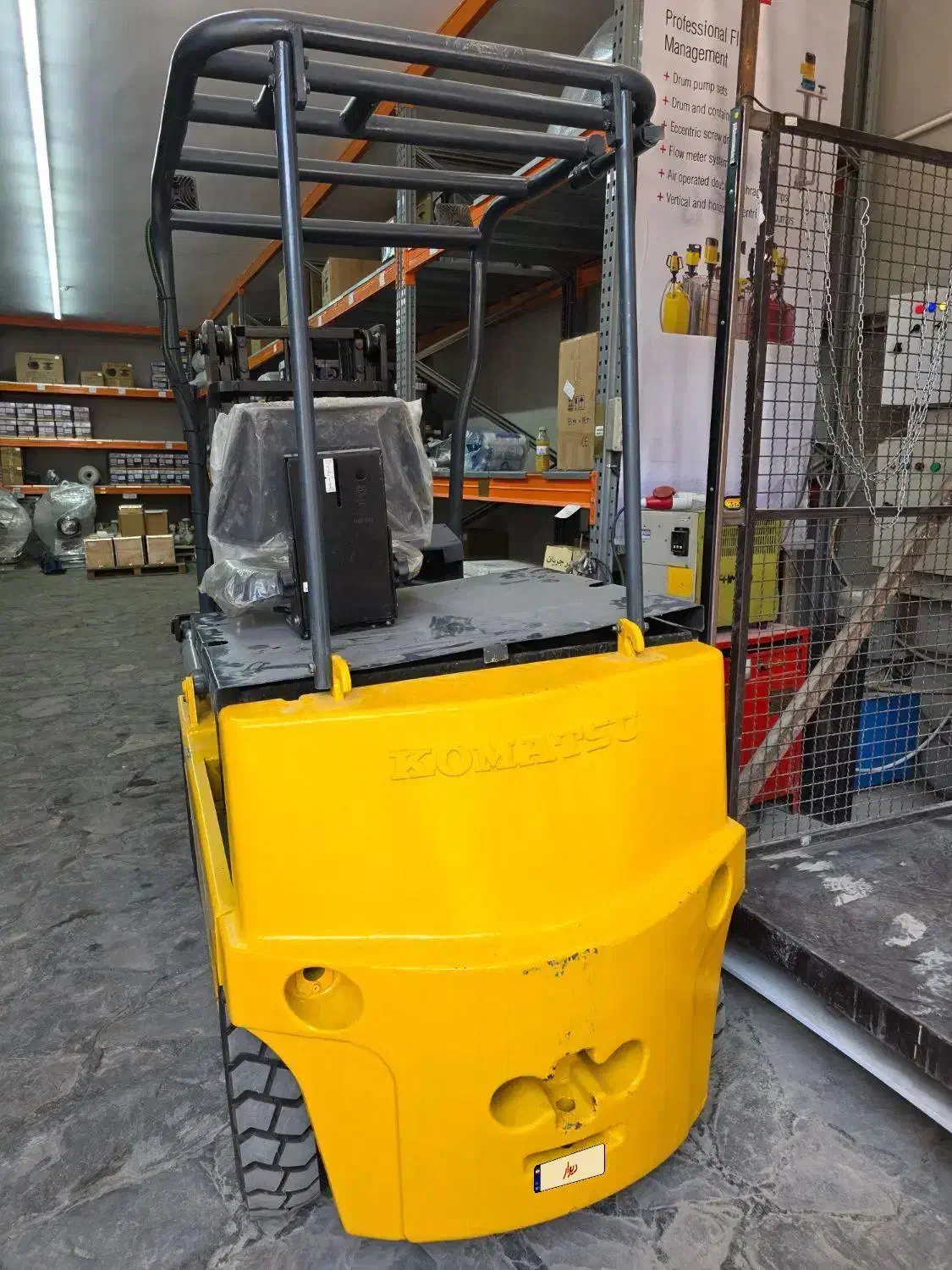 لیفتراک برقی کوماتسو ۲.۵ تن|خودرو سنگین|قدس, شهر‌قدس|دیوار