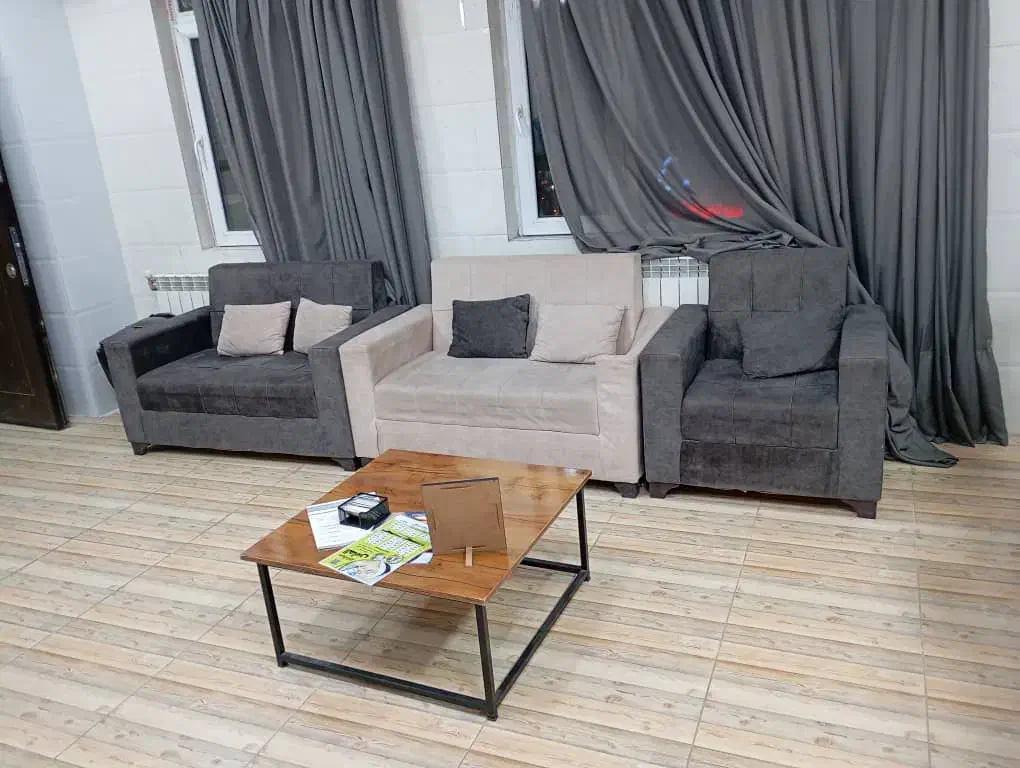 فروش مبلمان ۱۰ نفره|مبلمان خانگی و میز عسلی|یاسوج, |دیوار