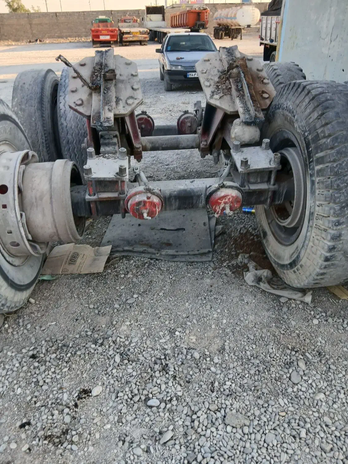 زیربند تریلی کشنده|قطعات یدکی و لوازم جانبی|اندیمشک, |دیوار