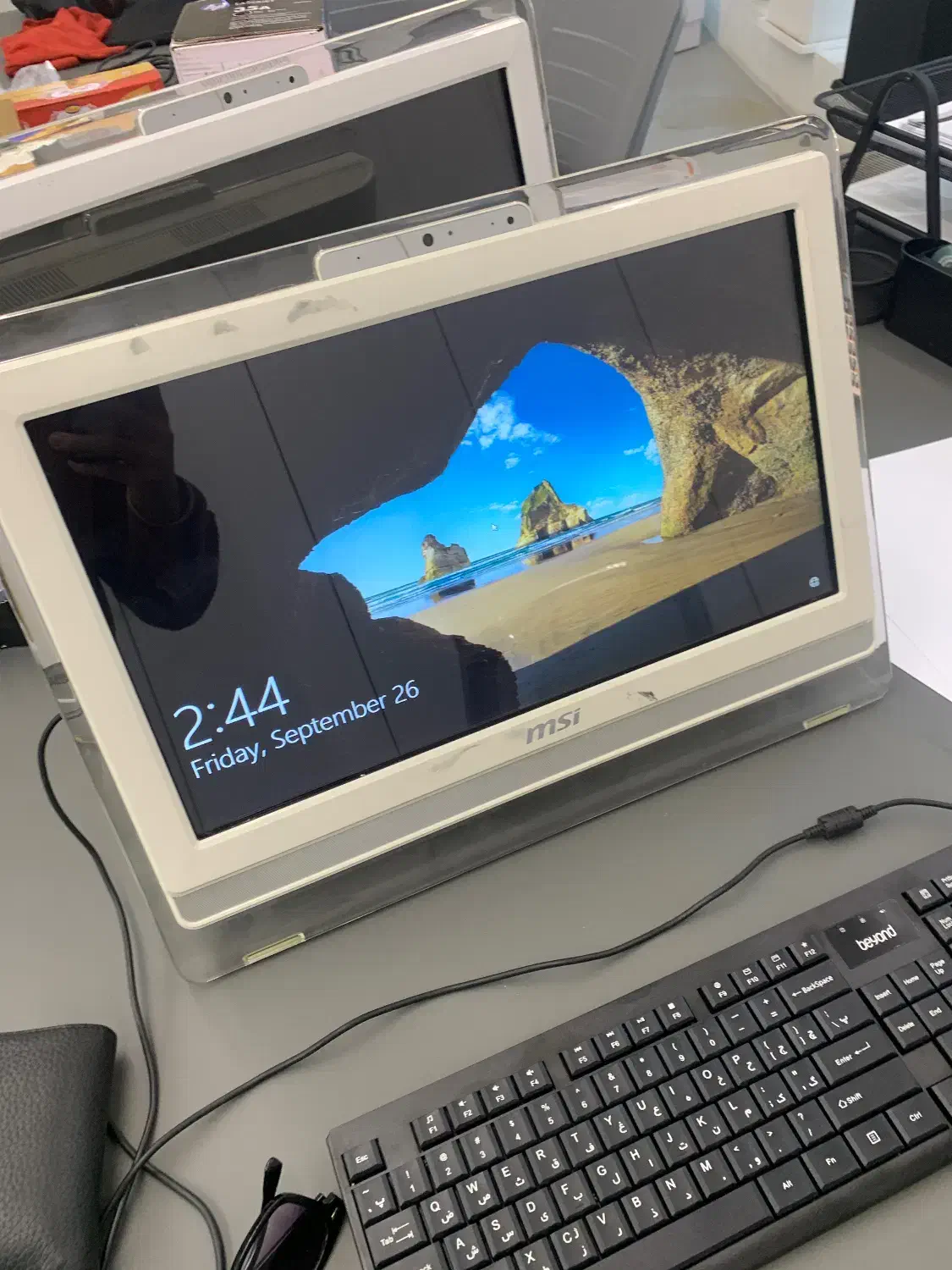 خدمات کامپیوتری‌درمحل/نصب ویندوز/ارتقا/شبکه/تعمیر|خدمات رایانه‌ای و موبایل|تهران, پاسداران|دیوار