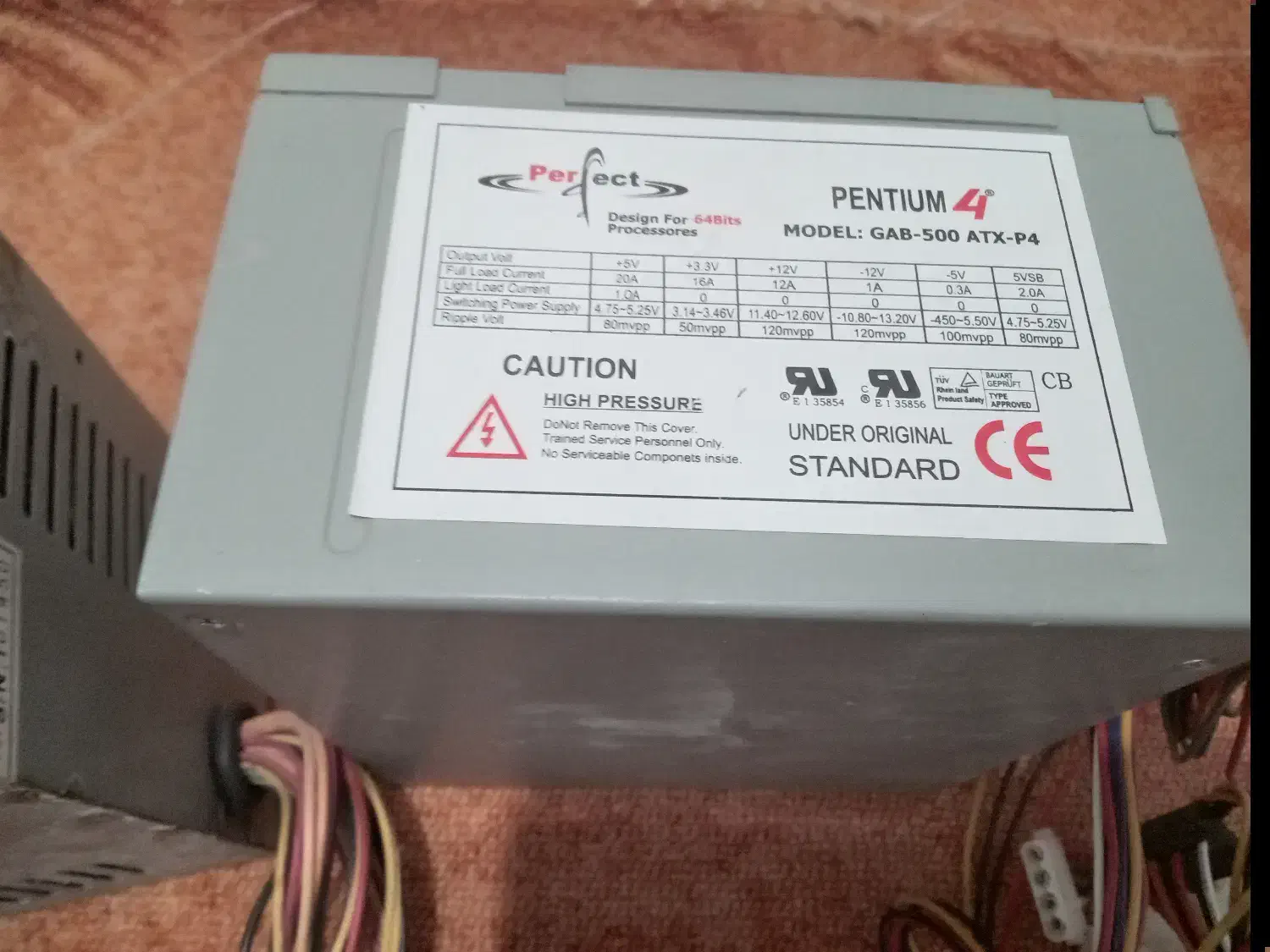 پاور برا دوربین مدار بسته و کامپیوتر|قطعات و لوازم جانبی رایانه|بوشهر, |دیوار