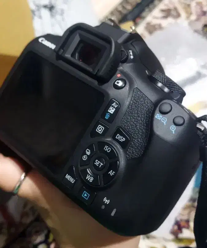 دوربین 2000D کانن|دوربین عکاسی و فیلمبرداری|مریوان, |دیوار