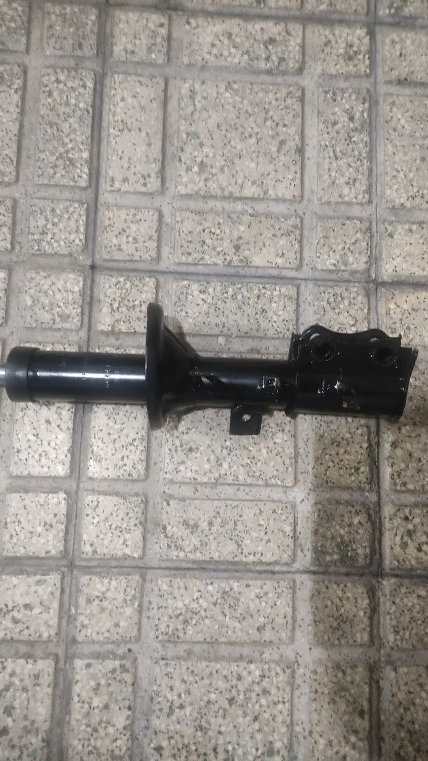 کمک جلو کوییک سمت راست در حد|قطعات یدکی و لوازم جانبی|کرج, برغان|دیوار