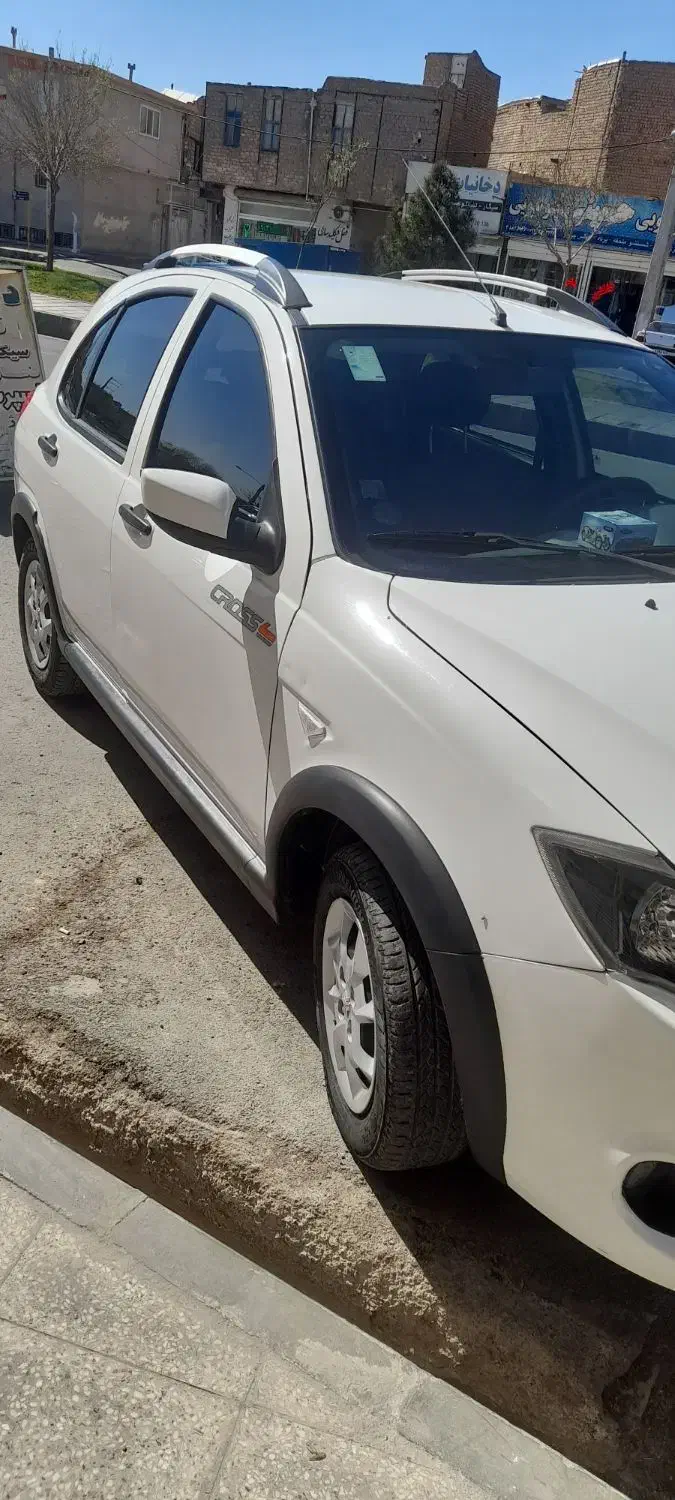 کوییک۱۴۰۱|خودرو سواری و وانت|قم, علی آباد سعدگان|دیوار