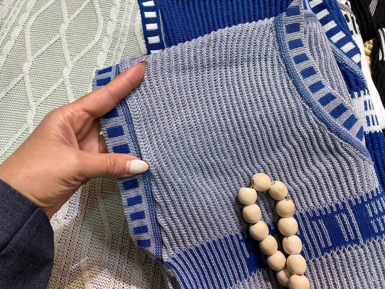 بافندگی عمده- بافت حلقه مردانه زمستان|لباس|شیراز, لاله|دیوار