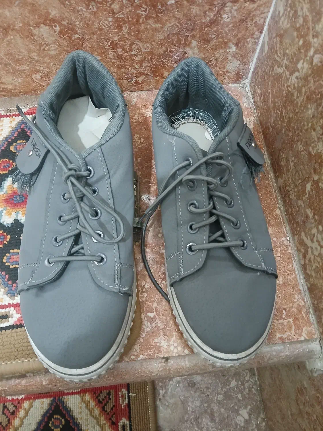 سایز۳۴.دوبار پوشیده شده سالم وتمیز|کیف، کفش، کمربند|مرند, |دیوار