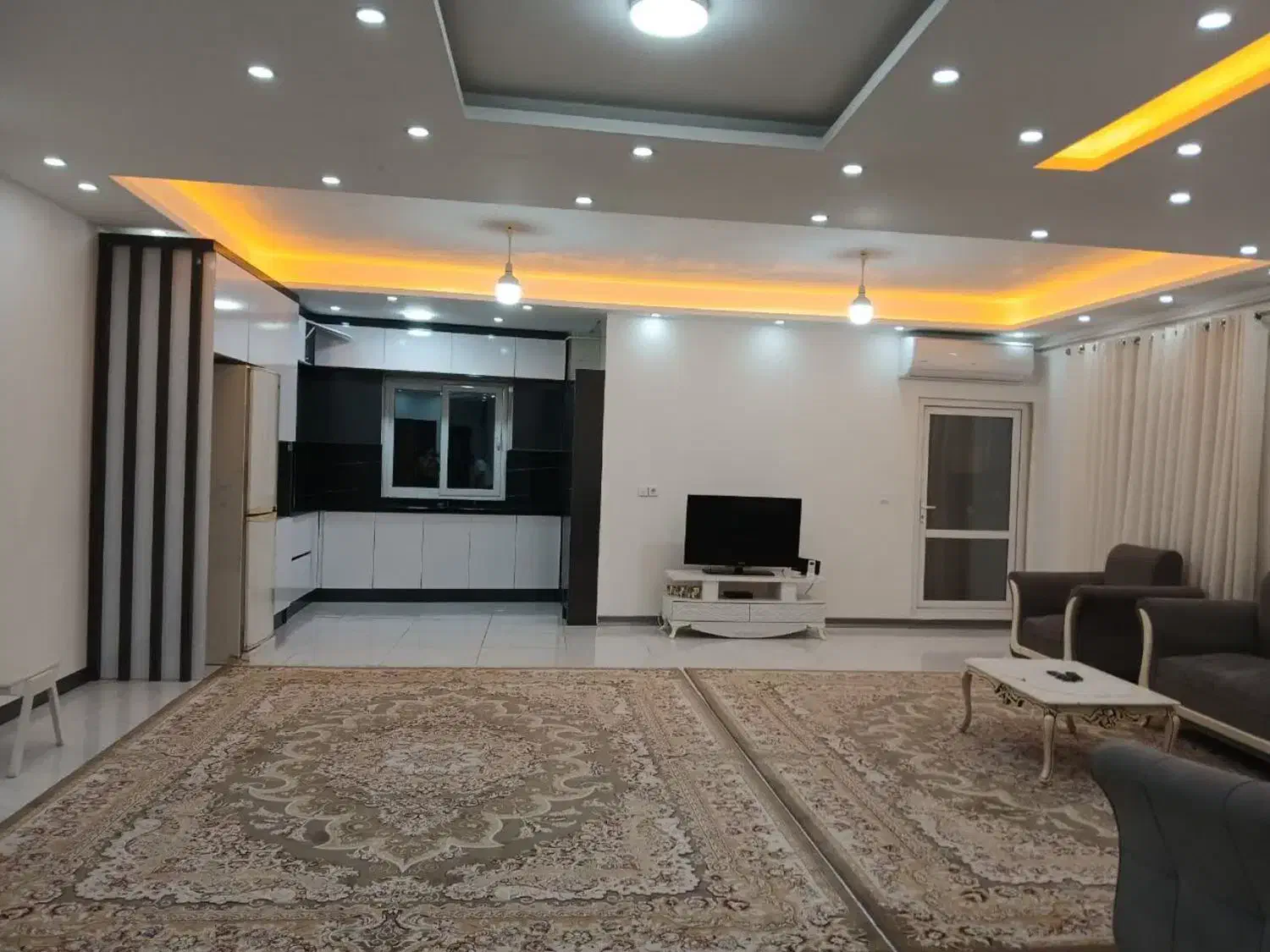 اجاره  آپارتمان نوساز  ۱۲۰ متری تمام فول|اجارهٔ کوتاه‌مدت آپارتمان و سوئیت|گرگان, |دیوار