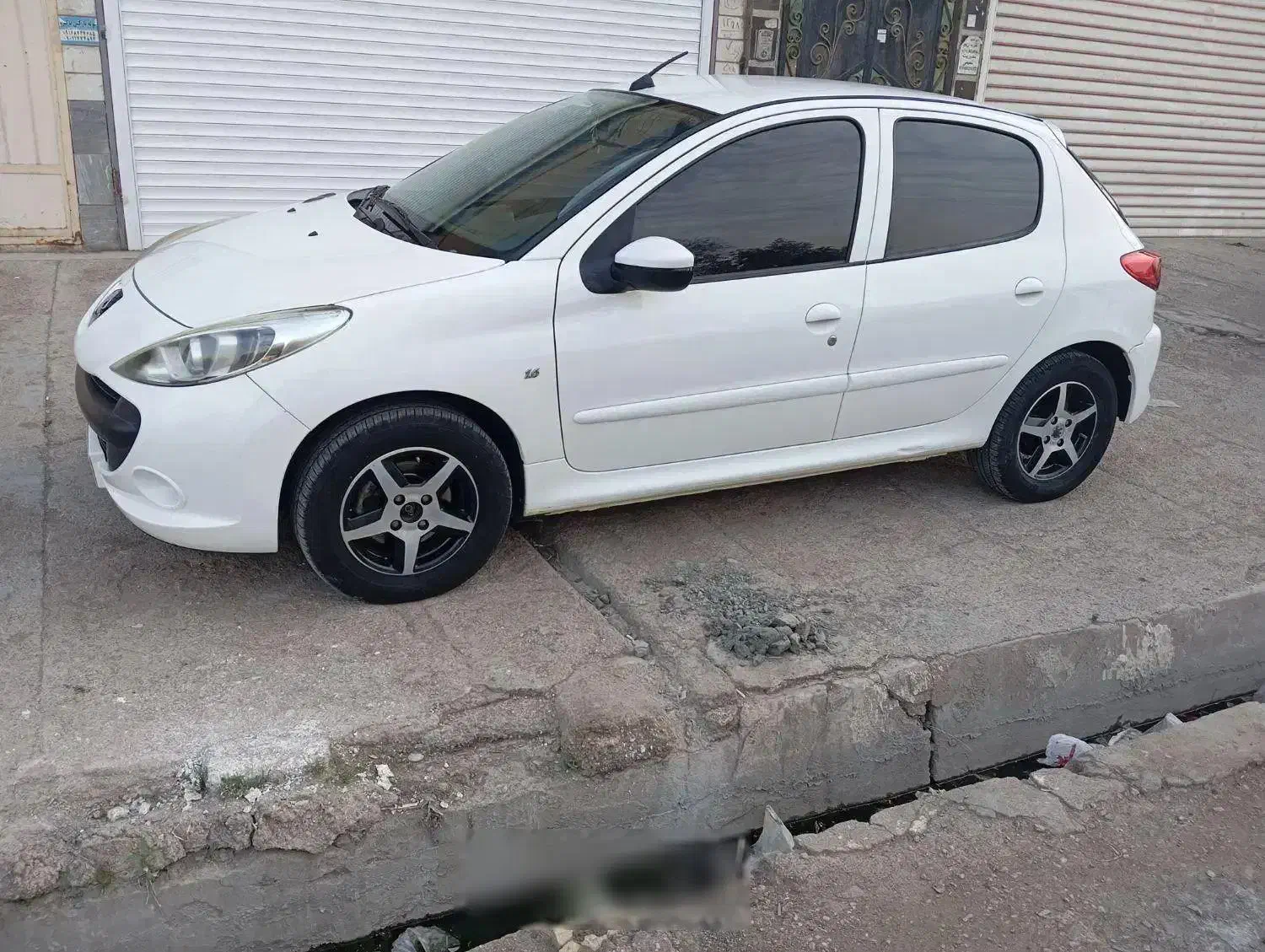 207|خودرو سواری و وانت|آبادان, |دیوار