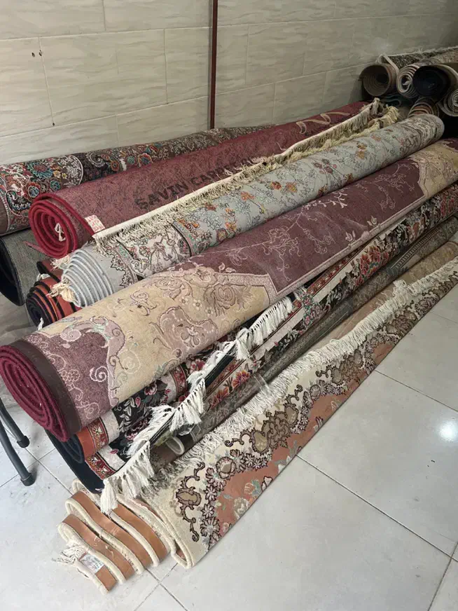 فرش دست دوم ارزان مناسب در رنگها و طرحهای مختلف|فرش|رشت, معلولین|دیوار