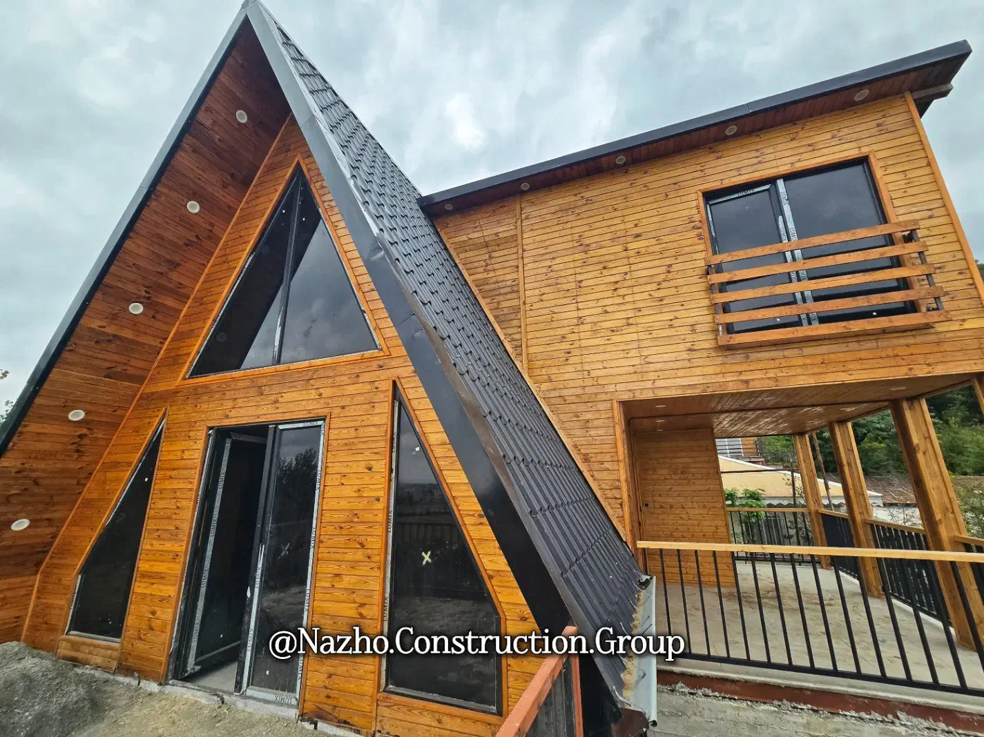 ساخت ویلا چوبی لوکس،کلبه چوبی،محوطه سازی،اقامتگاه|خدمات پیشه و مهارت|رشت, دیلمان|دیوار