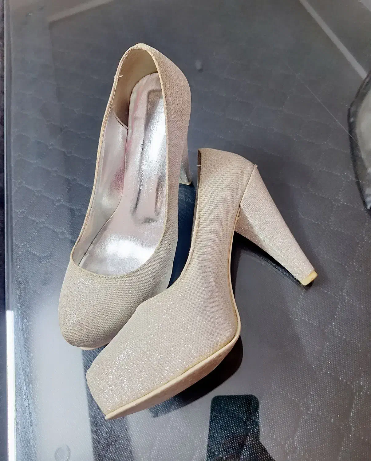 کفش مجلسی|کیف، کفش، کمربند|بیرجند, |دیوار