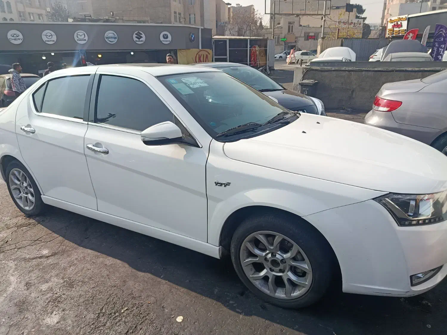 دنا پلاس اتومات توربو فول مدل 1401|خودرو سواری و وانت|تهران, چوب تراش|دیوار