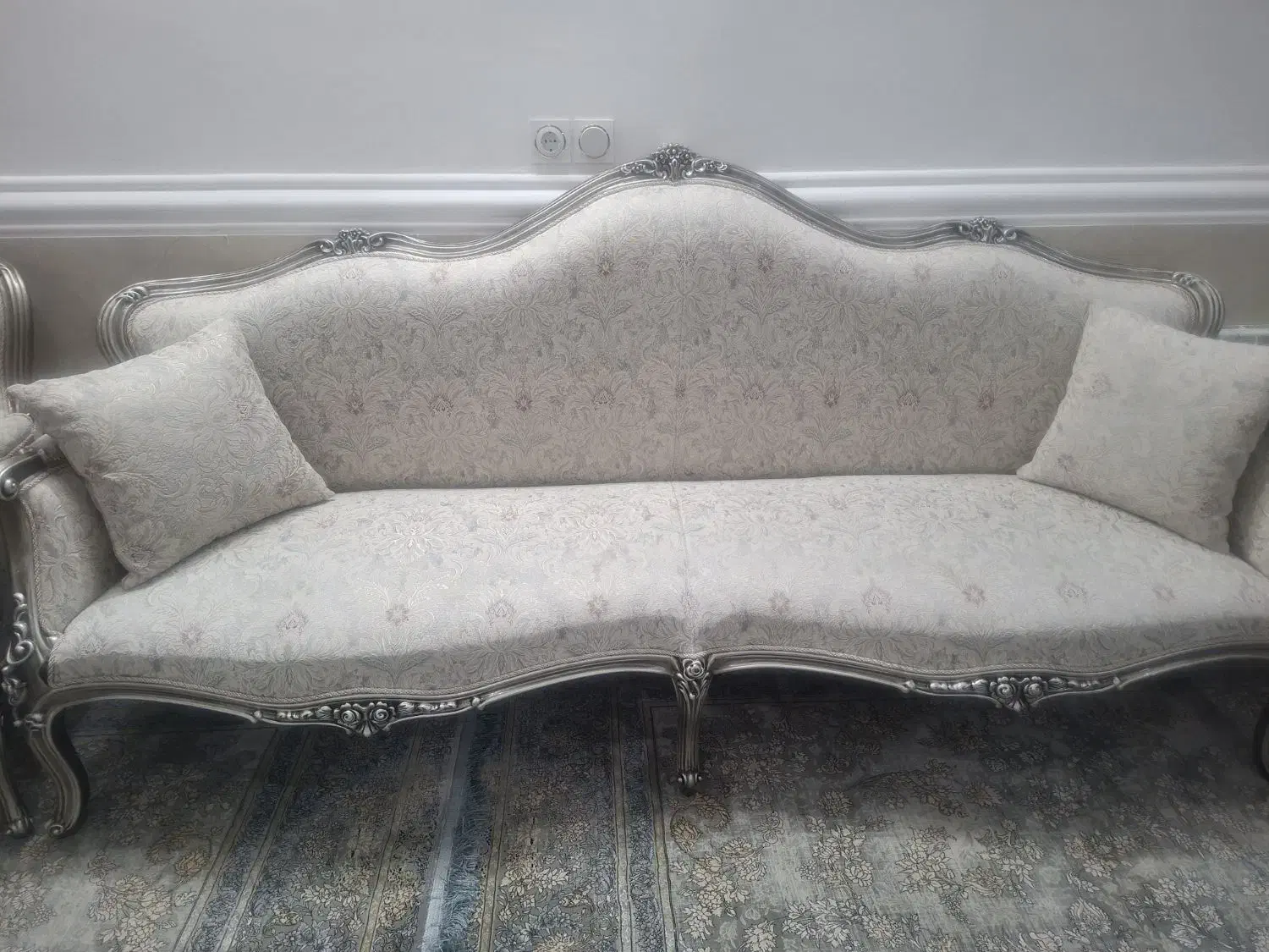 مبل سلطنتی نو|مبلمان خانگی و میز عسلی|گرگان, |دیوار