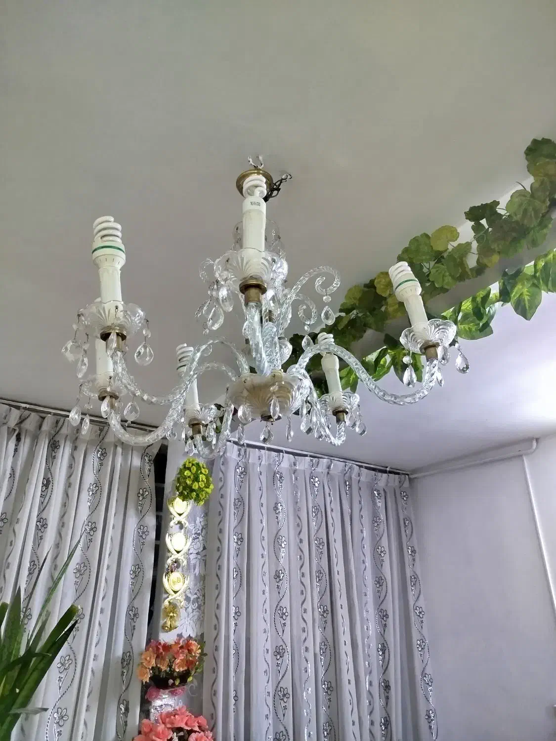 لوستر آویز کاملا سالم شیک و زیبا|لوستر و چراغ آویز|بروجرد, |دیوار