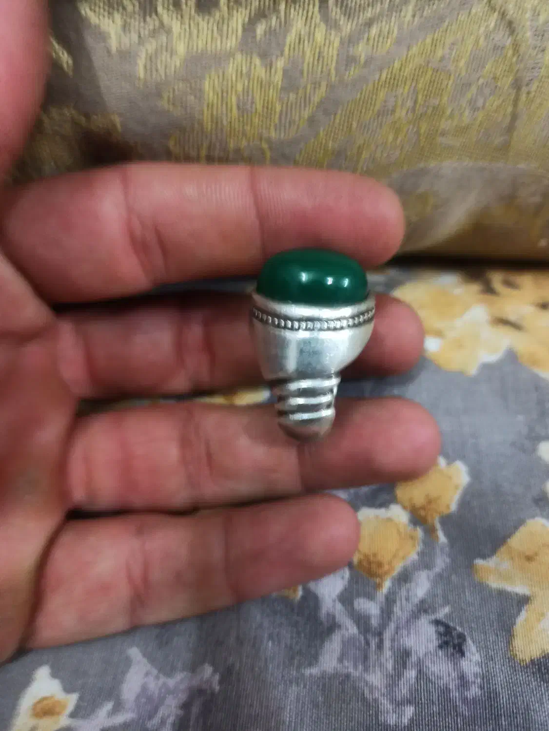 عقیق سبز دومهره دست ساز قدیمی|کلکسیون اشیاء عتیقه|قوچان, |دیوار