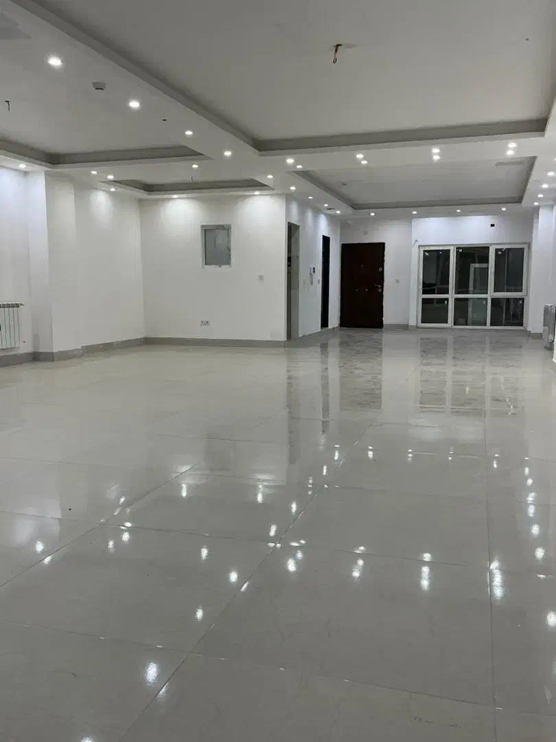 اجاره واحد خدماتی 120 متری|اجارهٔ دفتر کار، اتاق اداری، مطب|قائم‌شهر, |دیوار