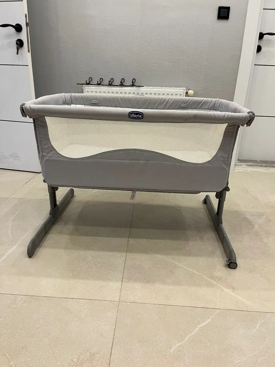 تخت کنارمادر چیکو|تخت و صندلی بچه|رشت, دیلمان|دیوار