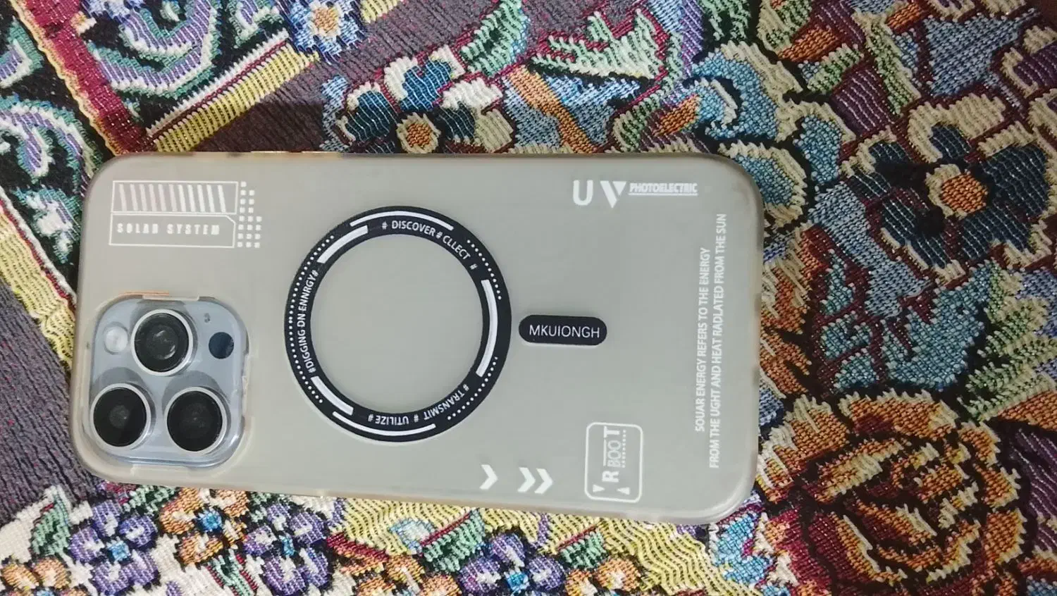 گوشی آیفون promax(پرومکس)در حد نو پول لازم دارم|موبایل|سراوان, |دیوار