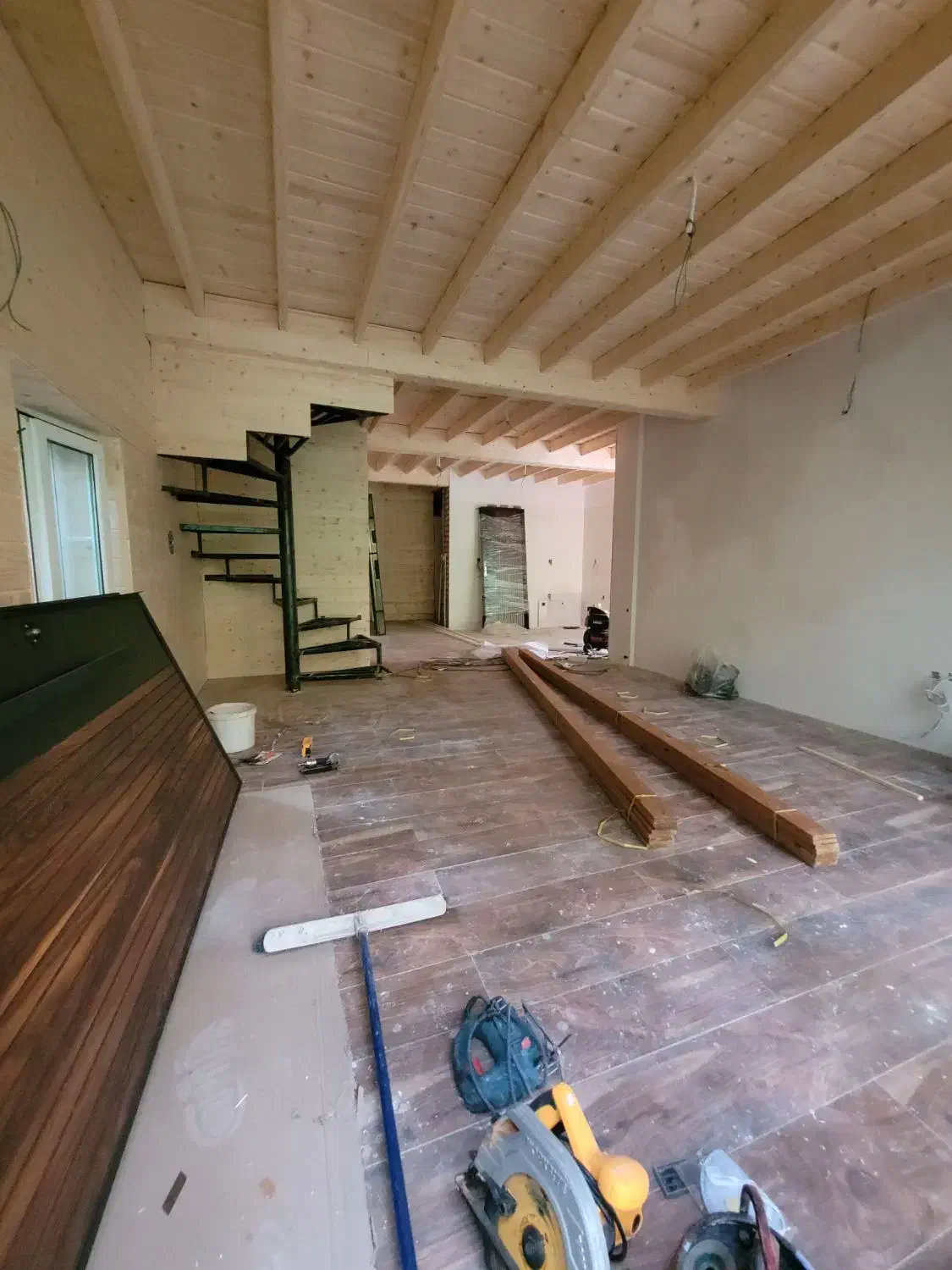 سازه چوبی ساختمان چوبی ویلای چوبی|خدمات پیشه و مهارت|رشت, حومه رشت|دیوار