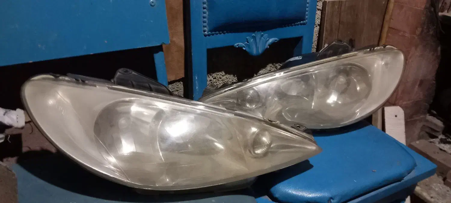 چراغ جلو۲۰۶ چپ وراست|قطعات یدکی و لوازم جانبی|محمدشهر, محمدشهر|دیوار