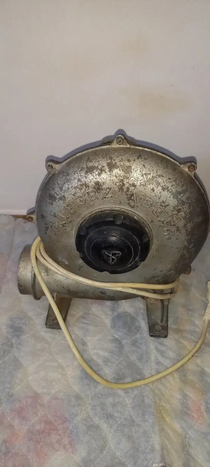 دمنده برقی|ابزارآلات|تربتحیدریه, شهرک ولیعصر|دیوار