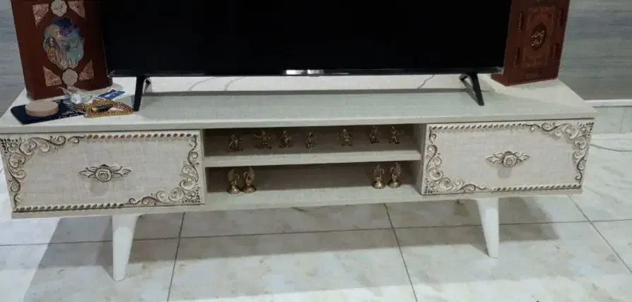 میز تلویزیون و جاکفشی|میز تلویزیون|قرچک, مهدیه|دیوار