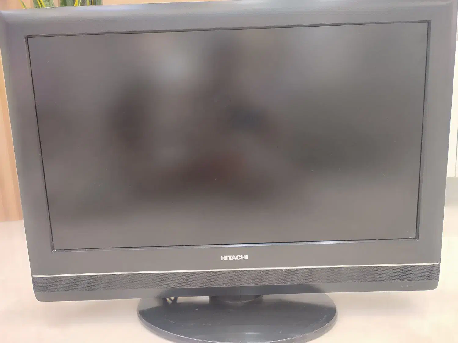 تلویزیون اصل هیتاچی 32اینچ LCD|تلویزیون و پروژکتور|مهاجران, |دیوار