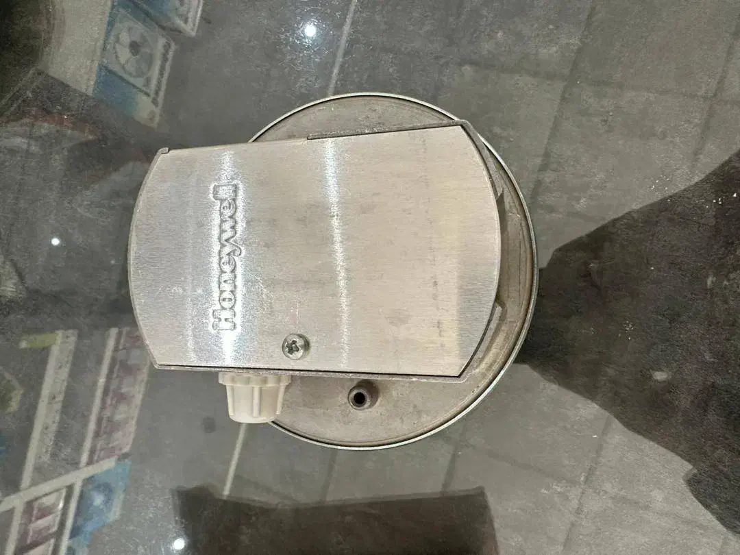 دستگاه تنظیم فشار سوخت و هوا برند هانیول honeywell|ماشین‌آلات صنعتی|اصفهان, احمدآباد|دیوار
