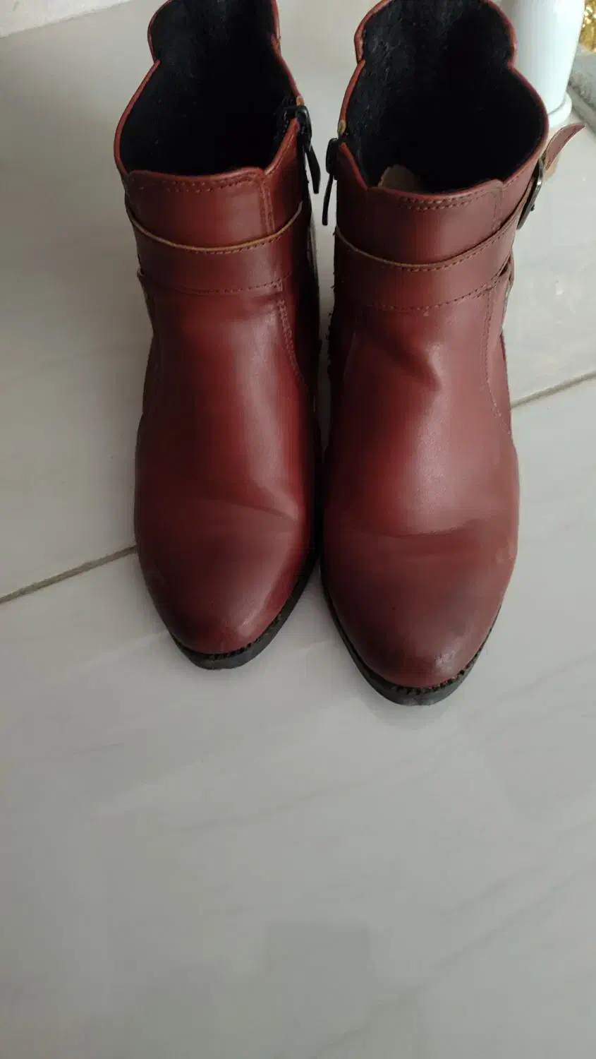 نیم بوت|کیف، کفش، کمربند|تربت جام, پاسداران|دیوار