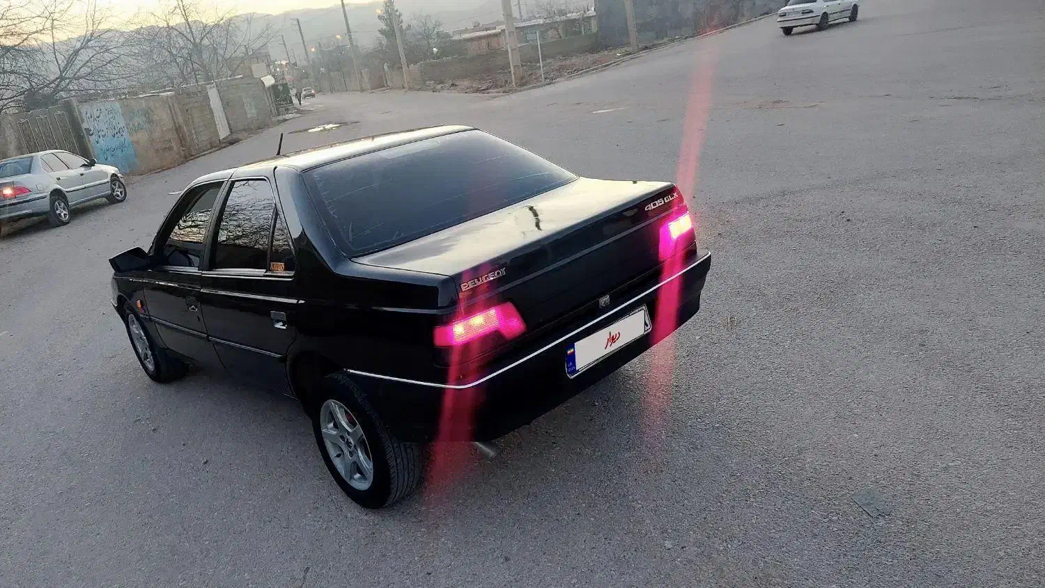 پژو 405مدل 81درحد..|خودرو سواری و وانت|یاسوج, |دیوار