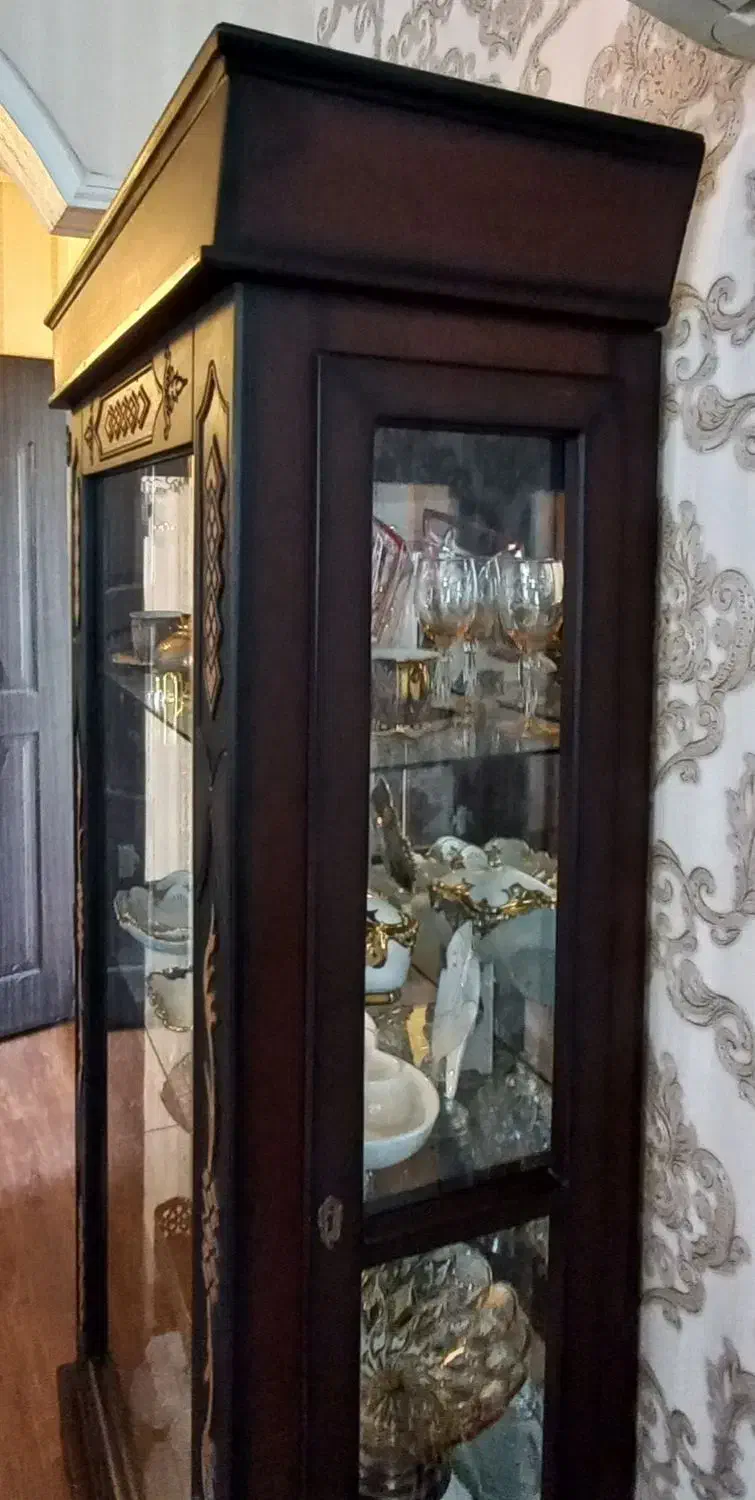 ویترین|بوفه، ویترین، کنسول|لاهیجان, قیام|دیوار