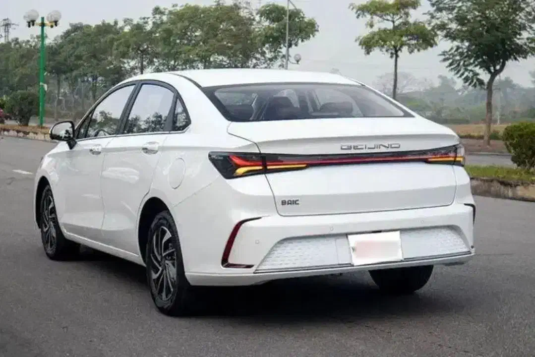 بیجینگ U5 پلاس خشک تحویل فوری|خودرو سواری و وانت|رشت, استادسرا|دیوار