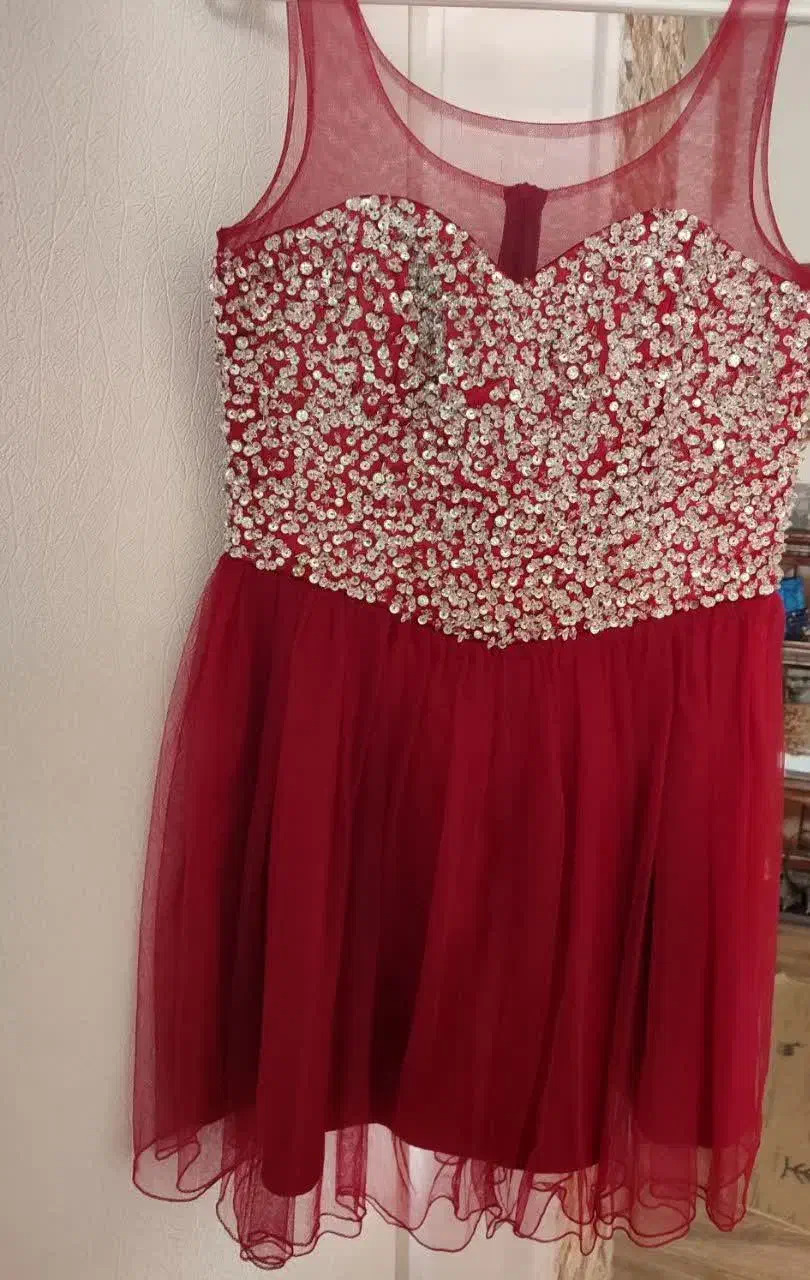 لباس مجلسی زنانه|لباس|تهران, دبستان|دیوار