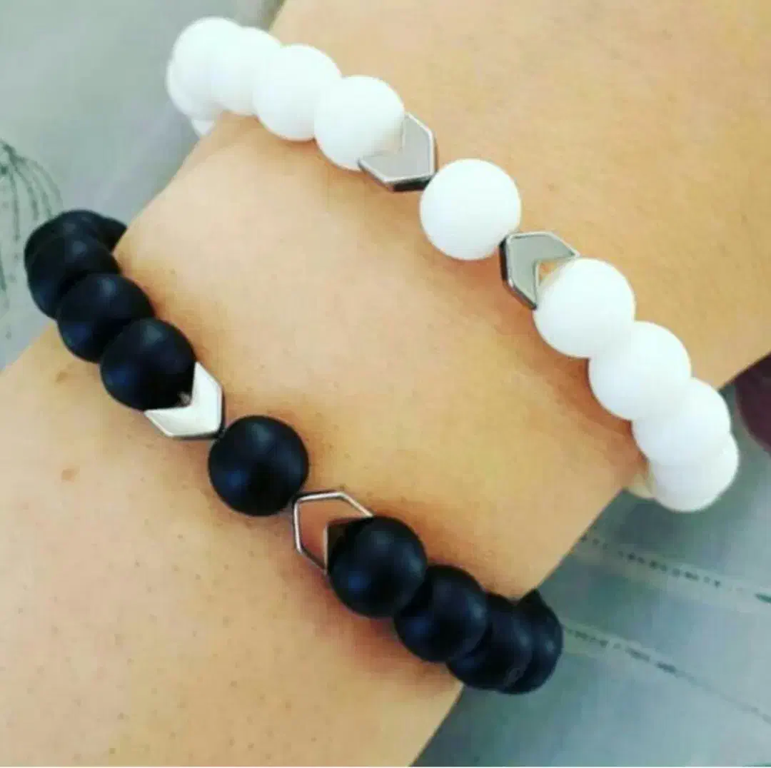 دستبندزبیاوبا کیفیت سنگ اونیکس عقیق وچشم ببر|جواهرات|میمند, |دیوار