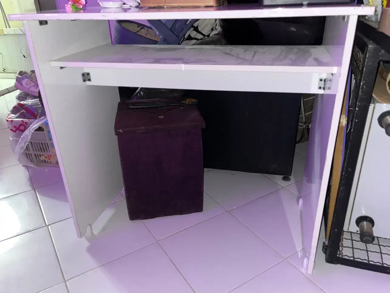 میزناخن،استندناخن،میزکشویی|آرایشگاه و سالن‌های زیبایی|مشهد, نیروی هوایی|دیوار